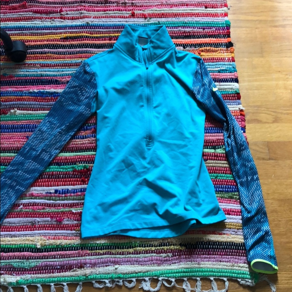 Nike thermal quarter zip